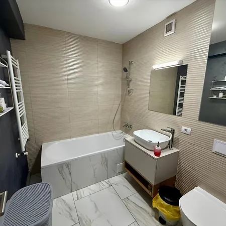 Апартаменты Divine Bv